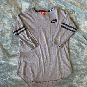 Nike half sleeve shirt